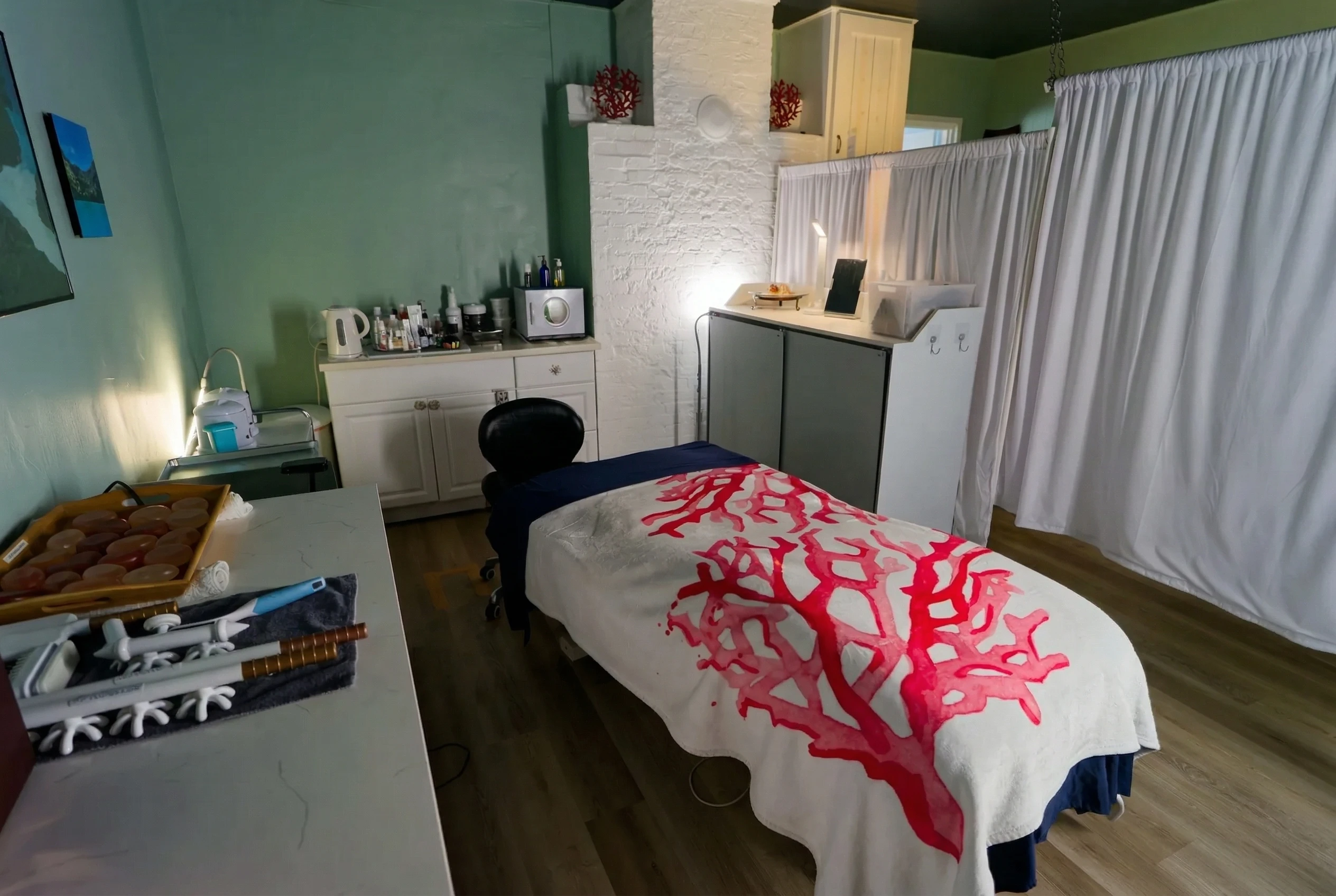 Treatment room at Central Coast Red Coral Spa