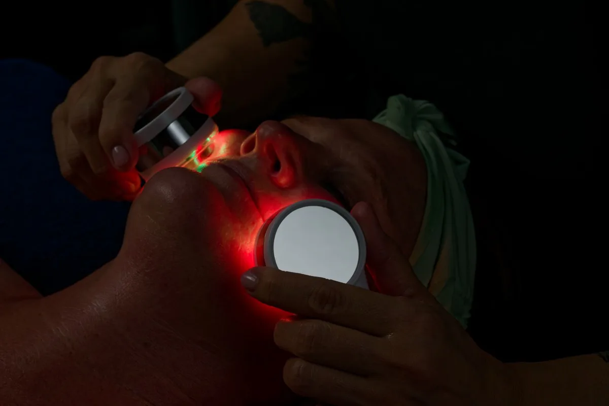 MySkinBuddy device for LED cleansing and product penetration